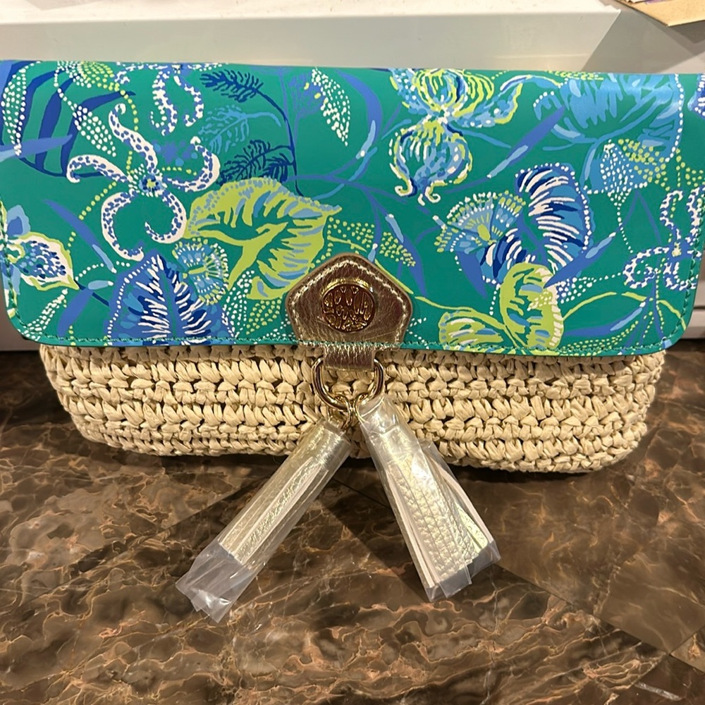 Lilly Pulitzer Botonical Green clutch